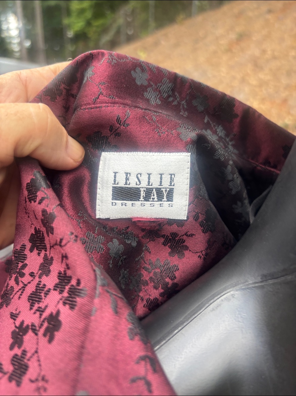 Leslie Fay Burgundy and Black Floral Jacquard Blazer - Picture 2 of 8